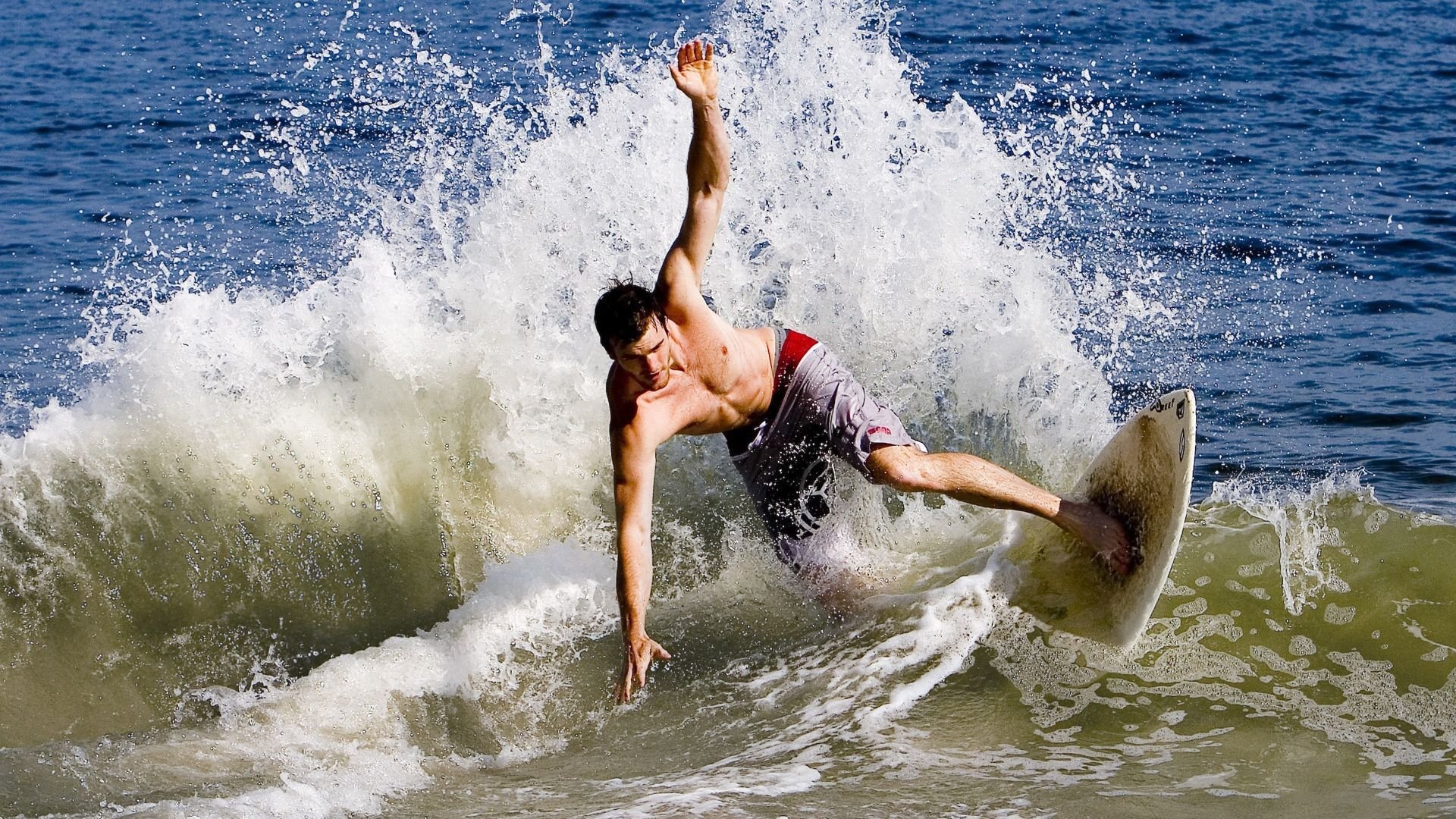 强强对决，颠覆传统弱势队逆袭晋级，强强对战是什么意思